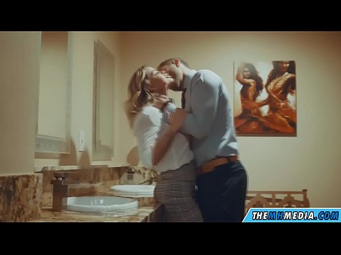 ❤️ ໃນເວລາທີ່ຜິວເນື້ອສີຂາວ busty seduces ທ່ານຢູ່ໃນຫ້ອງນ້ໍາສາທາລະນະ ❤❌ ຮູບໂປ້ທາງຮູທະວານ ຢູ່ທີ່ພວກເຮົາ lo.vanalize.ru% ❤